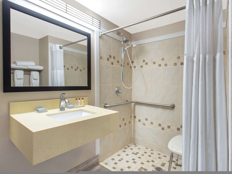 Hotel Wingate By Wyndham Indianapolis Airport Plainfield