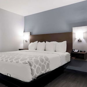 Hotel Econo Lodge Portage cazare Portage