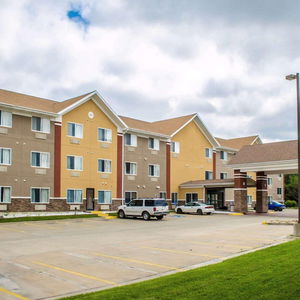 Hotel Quality Suites St. Joseph cazare Saint Joseph