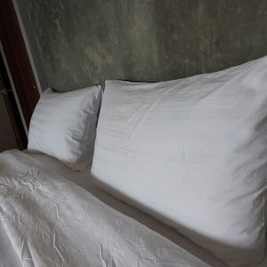 Hotel Sanctuary Nam Ngum Beach Resort cazare Vangviang