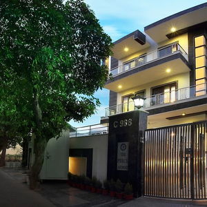 Hotel Perch Arbor Suites cazare Gurgaon