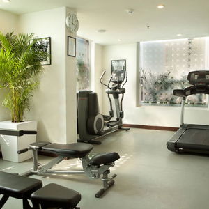 Hotel Lemon Tree Premier 1 Leisure Valley Gurugram cazare Gurgaon