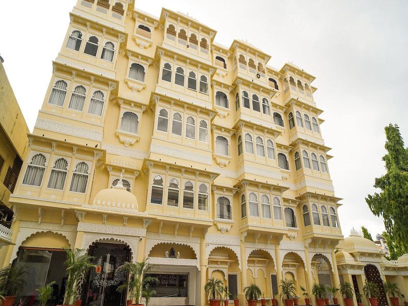 Hotel The Amar Mahal By Trulyy