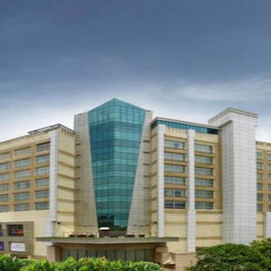 Hotel Mahagun Sarovar Portico Suites cazare Ghaziabad