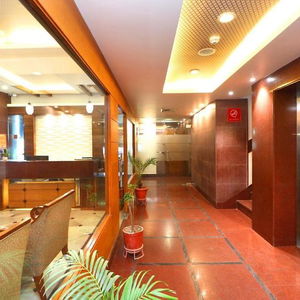 Hotel Leela Grande Hotel cazare Karnal
