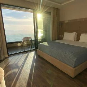 Hotel Royal G Hotel & Spa cazare Durres