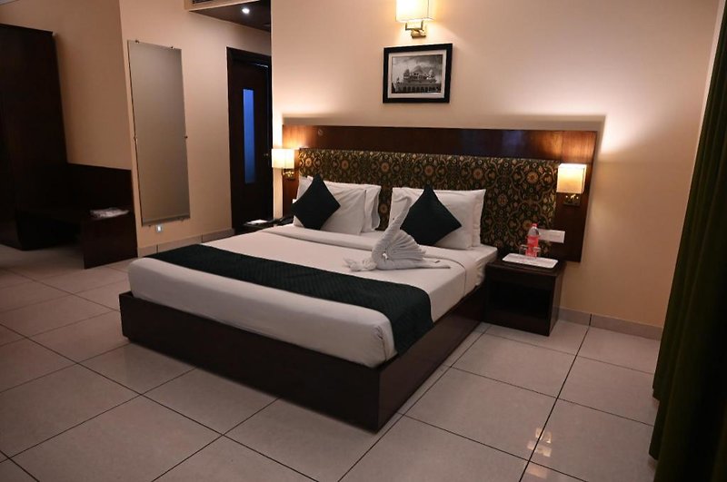 Hotel Deventure Hotel Karnal