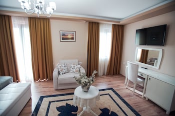 Christi's Hotel Borova