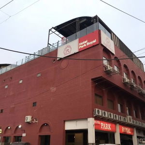 Hotel Park Royal By Oyo Rooms cazare Panchkula