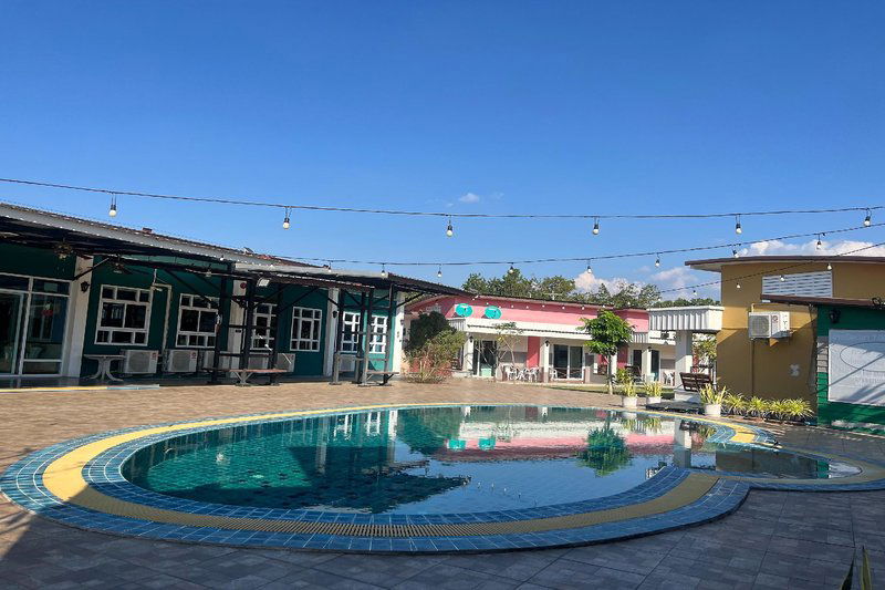 Hotel Uthong Garden Resort