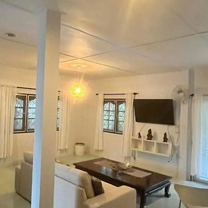 Hotel Baan Sawainam cazare Koh Tao