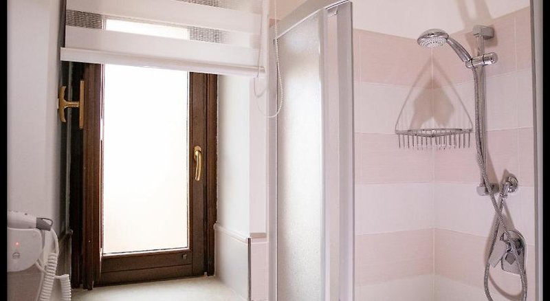 Hotel Zanzibar B&B Nel Cuore Di Avola