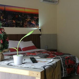 Hotel Hollywood Bed & Breakfast cazare Villa Rosa