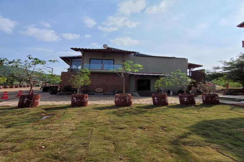 Hotel Mastiff Grand La Villae