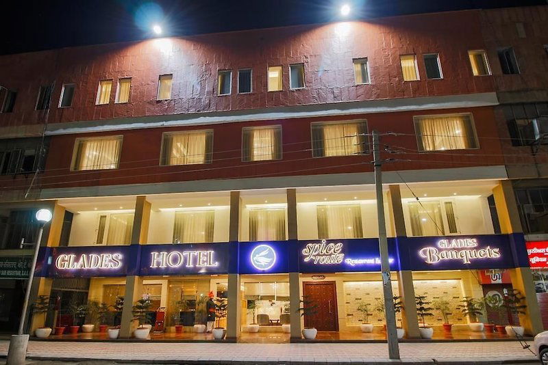 Hotel Glades Hotel