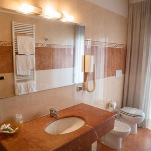 Hotel Dipendenza Hotel Londra cazare Alessandria