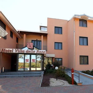 Hotel Villa Delle Rose cazare Oleggio