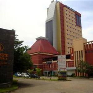 Hotel Abadi Suite Hotel & Tower cazare Jambi