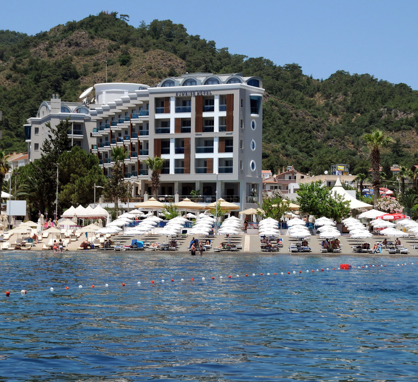 Hotel Sunrise Resort &Spa