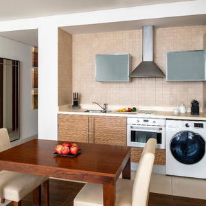 Sejur Fraser Suites Doha فندق فريزر سويتس الدوحة vacanta Doha