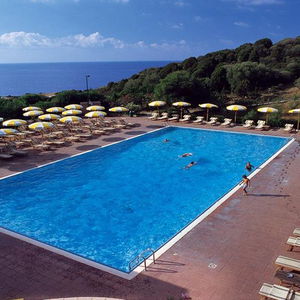 Sejur Baia Delle Ginestre Hotel E Residence vacanta Sardinia