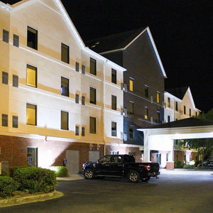 Hotel Clarion Pointe Charleston - West Ashley cazare Lorain