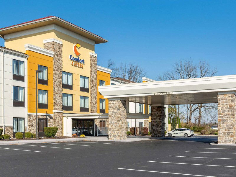 Hotel Comfort Suites Amish Country