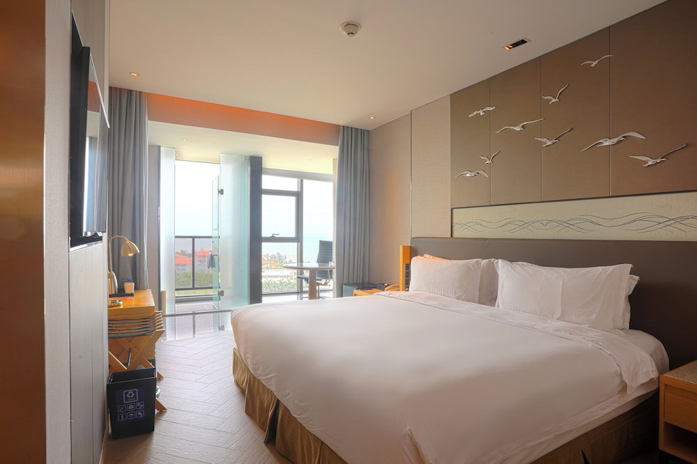 Hotel Holiday Inn Haikou West Coast By Ihg