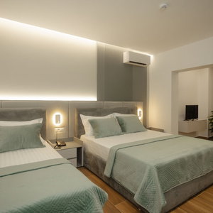 Hotel Kompleksi Royal cazare Velipoje