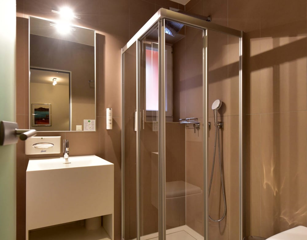Hotel Rouvenaz Appartements