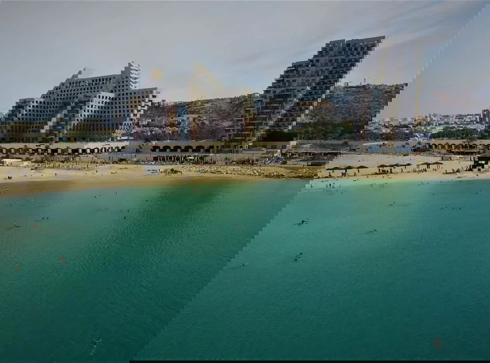 Hotel Luxurious Beach Apartment