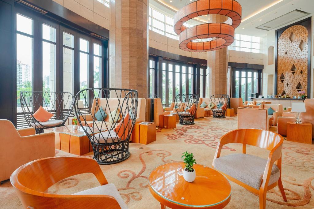 Hotel Howard Johnson By Wyndham New Port Resort Haikou