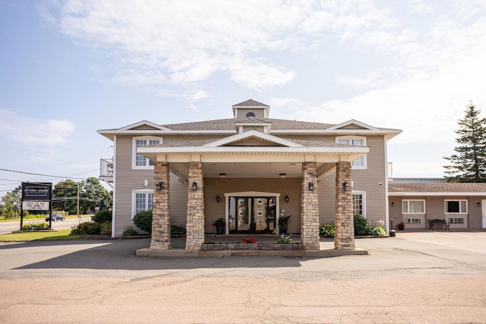 Hotel Canadas Best Value Inn & Suites Charlottetown