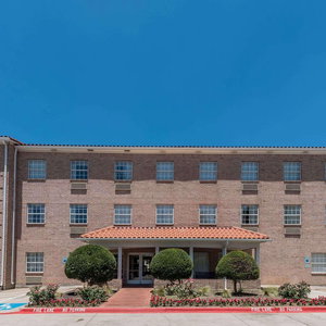 Hotel Mainstay Suites Addison-Dallas cazare Addison