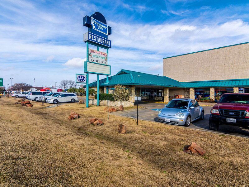Hotel Rodeway Inn Arlington