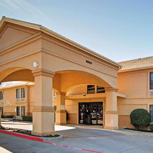 Hotel Quality Inn & Suites Dfw Airport South cazare Irving