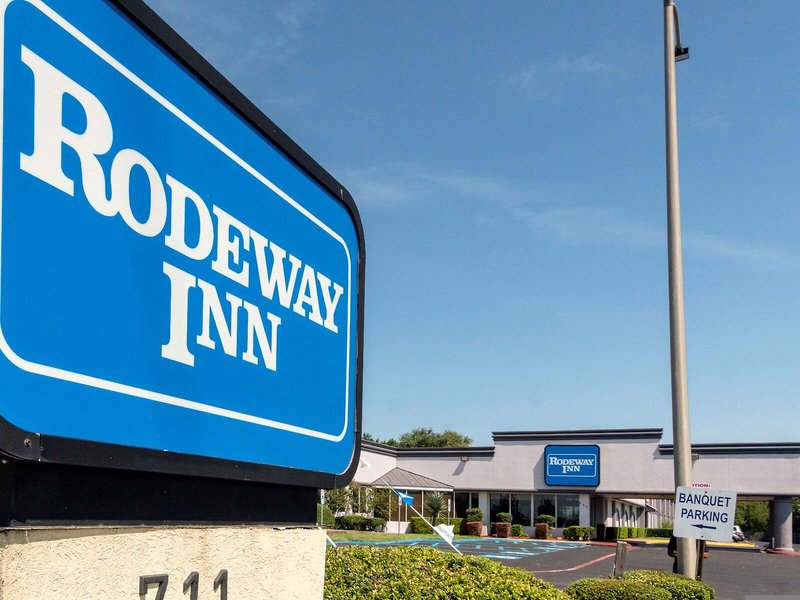 Hotel Capital O Duncanville Tx