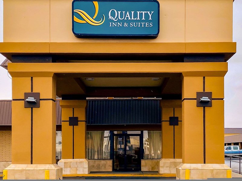 Hotel Quality Inn And Suites Airport