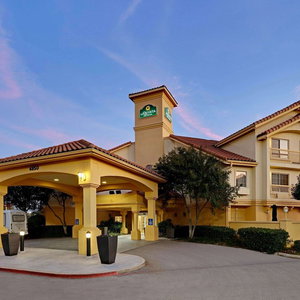 Hotel La Quinta Inn & Suites Dallas Dfw Airport North cazare Irving