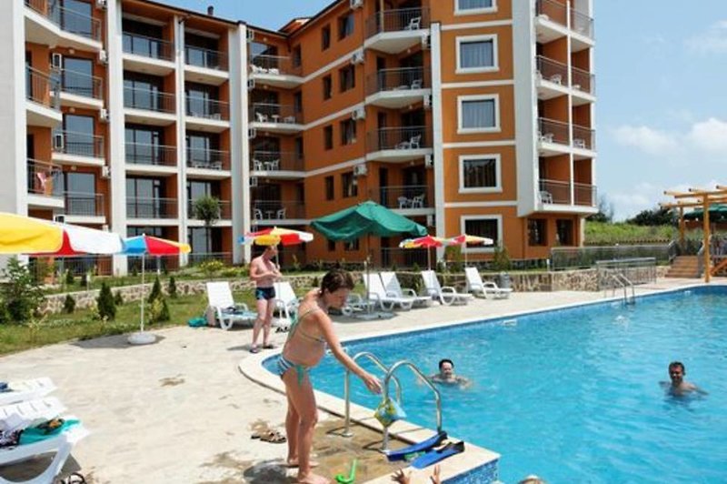 Hotel Vemara Club