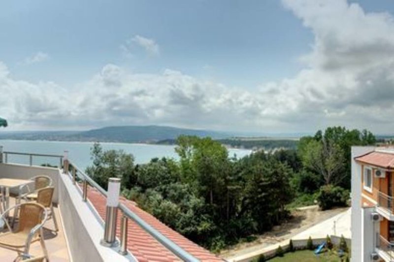 Vemara Club