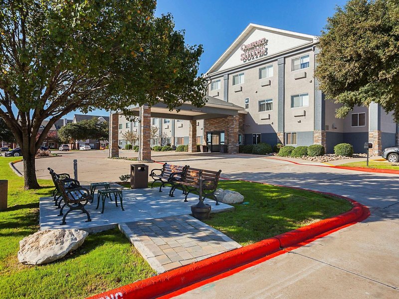 Hotel Comfort Suites Vista Ridge Mall