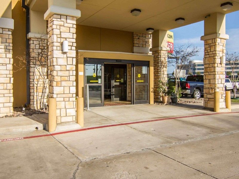 Hotel Comfort Suites West Dallas - Cockrell Hill