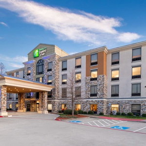 Hotel Holiday Inn Express Hotel & Suites Dallas South - Desoto cazare DeSoto