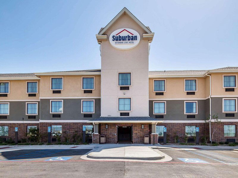 Hotel Suburban Studios Midland I-20