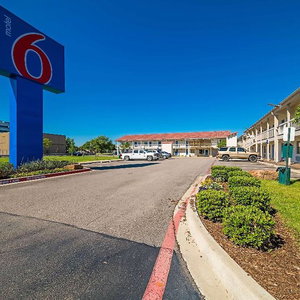 Hotel Motel 6 Dallas - Farmers Branch cazare Farmers Branch