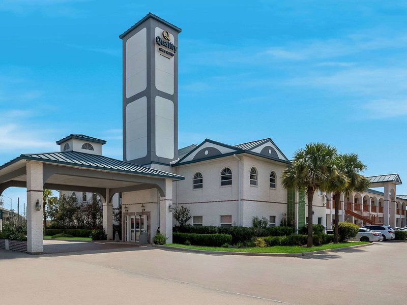 Hotel Quality Inn & Suites