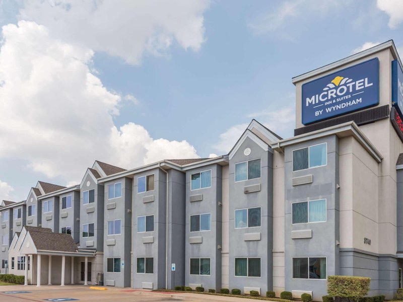 Hotel Quality Inn & Suites
