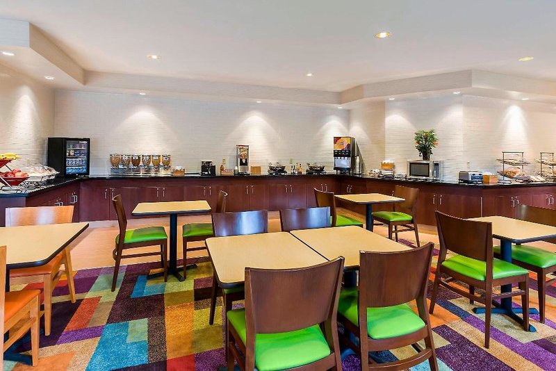 Hotel Fairfield Inn & Suites Dallas Park Central
