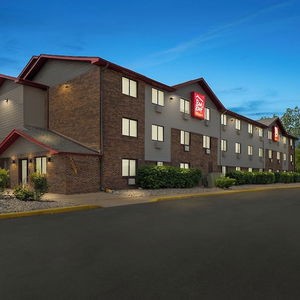 Hotel Red Roof Plus Belleville cazare Colfax